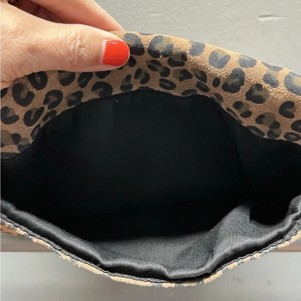 J Crew Leopard Print Chain Strap Clutch - Picture 4 of 8